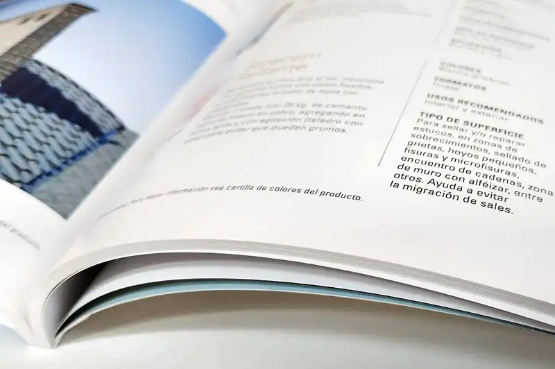 folletos revistas catalogos memorias